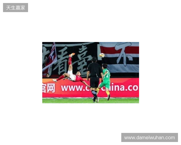 凌空落叶斩!热议杜月徵世界波:比帕瓦尔那球还漂亮!杜德里格斯 凌空落叶斩!热议杜月徵世界波:比帕瓦尔那球还漂亮!杜德里格斯